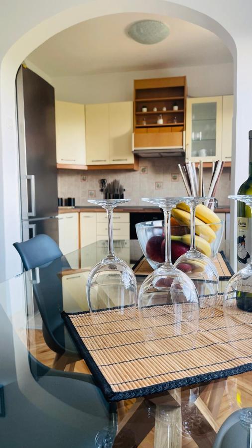 Apartment Iva Rijeka Buitenkant foto