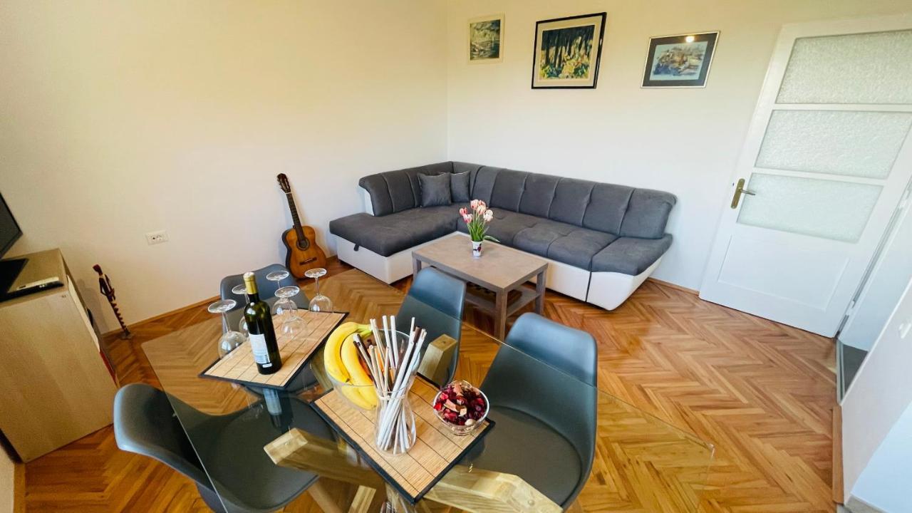 Apartment Iva Rijeka Buitenkant foto